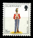 Гернси 1974-1976 гг. • Sc# 95 • ½ d. • старинная армейская униформа • MNH OG VF