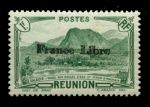 Реюньон 1943 г. • Iv# 203 • 1 fr. • надпечатка "Свободная Франция" • вид острова • MNH OG VF ( кат.- € 1,5 )