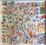 225+ старых и старинных, иностранных марок из коробки • Used